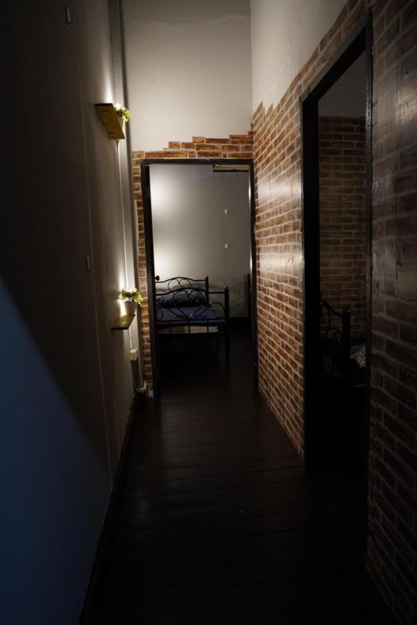 Norch'S Hostel Bangkok Exterior photo